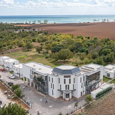 Апартхотел Luxury Vodolei Крапец